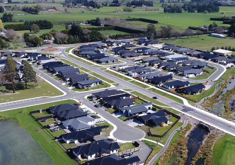 DO_WEB_PROJECT-Ravenswood-Feature